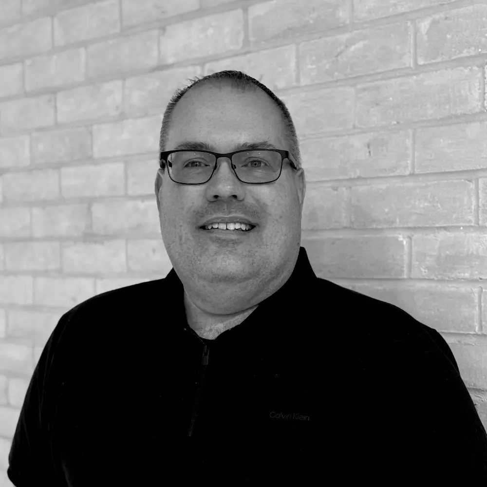 Joey Edited-square-1000x1000